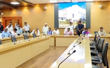 ସର୍ବଦଳୀୟ ବୈଠକକୁ ଆସିଲାନି କଂଗ୍ରେସ ; ଶୃଙ୍ଖଳିତ ଗୃହକାର୍ଯ୍ୟ ନେଇ ବିରୋଧୀଙ୍କ ସହଯୋଗ ଲୋଡିଲେ ବାଚସ୍ପତି