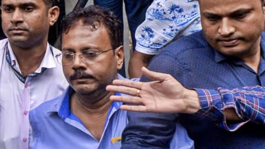 ସନ୍ଦୀପ ଘୋଷଙ୍କୁ ଶକ୍ତ ଚାପୁଡ଼ା,ଦୁର୍ନୀତି ମାମଲାରେ ନିଲମ୍ବିତ