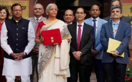 ୨୦୨୫-୨୬ ବଜେଟ୍ ଉପସ୍ଥାପନା କରିଛନ୍ତି ଅର୍ଥମନ୍ତ୍ରୀ ନିର୍ମଳା ସୀତାରମଣ