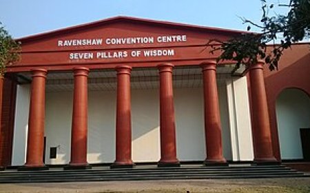 ସନ୍ଧ୍ୟା ପରେ ବାହାରକୁ ବାହାରିବେନି ରେଭେନ୍ସା ବିଶ୍ଵବିଦ୍ୟାଳୟର ମହିଳା କର୍ମଚାରୀ ଏବଂ ଛାତ୍ରଛାତ୍ରୀ