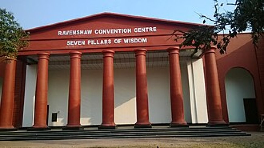 ସନ୍ଧ୍ୟା ପରେ ବାହାରକୁ ବାହାରିବେନି ରେଭେନ୍ସା ବିଶ୍ଵବିଦ୍ୟାଳୟର ମହିଳା କର୍ମଚାରୀ ଏବଂ ଛାତ୍ରଛାତ୍ରୀ