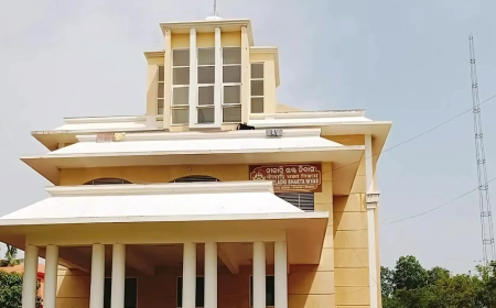 ବଢ଼ିଲା ଭକ୍ତ ନିବାସର ପାର୍କିଂ ଫି