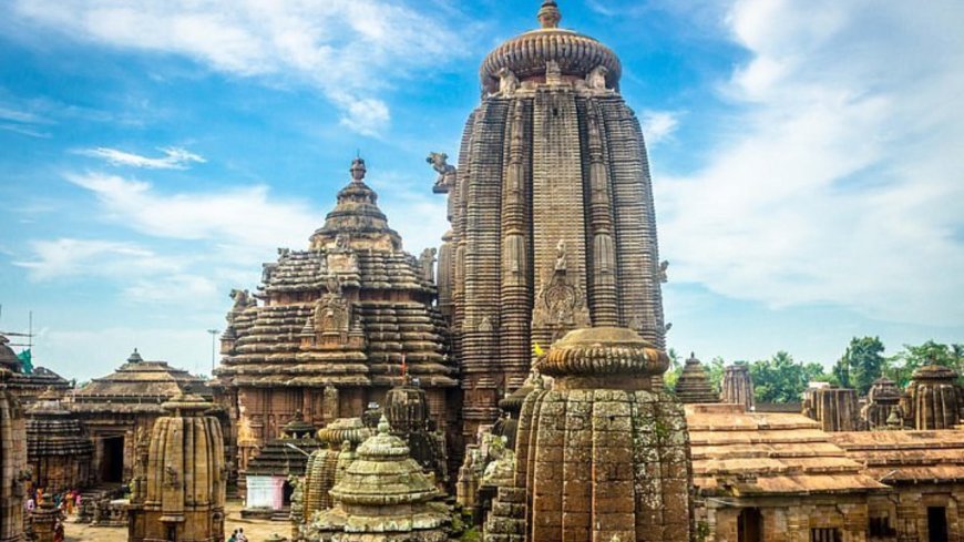 ଥାନାରେ ପହଞ୍ଚିଲା ମକର ସଂକ୍ରାନ୍ତି ସମୟରେ ମହାପ୍ରଭୁ ଲିଙ୍ଗରାଜଙ୍କ ନୀତିକାନ୍ତି ମାମଲା