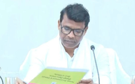 ହାତୀ ପାଖକୁ ଯାଇ ନିଅନାହିଁ ସେଲ୍ଫି